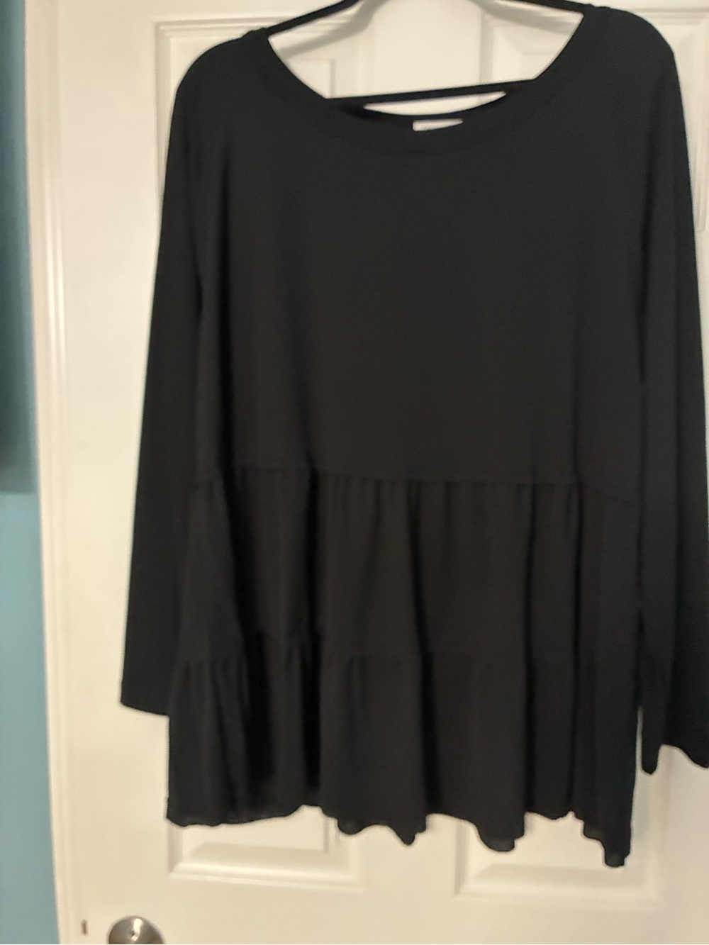 Women's Black Tiered Tunic Top